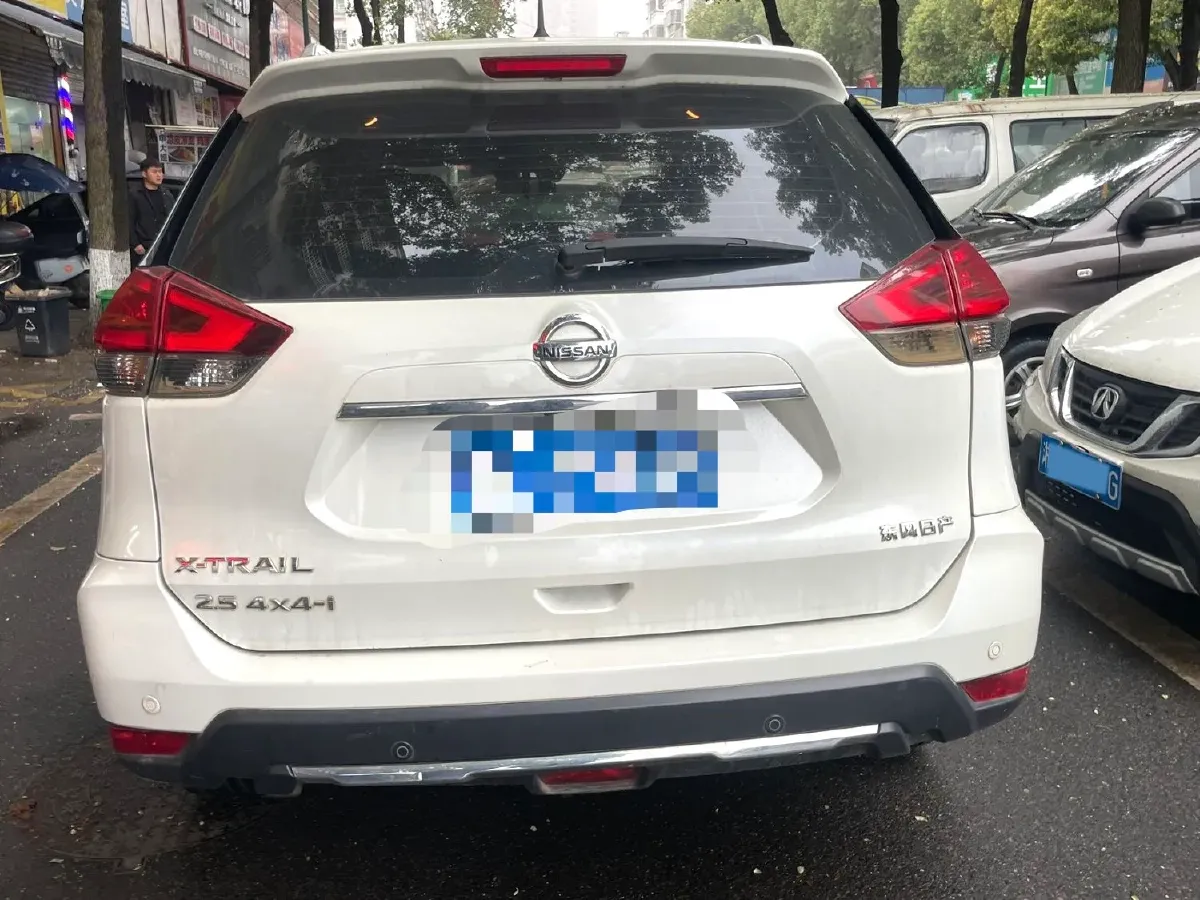 2021 Nissan X-Trail 2.5L 181HP L4 CVT,autocango,china used car exporter,china ev exporter,chinese used car exporter,chinese used ev exporter