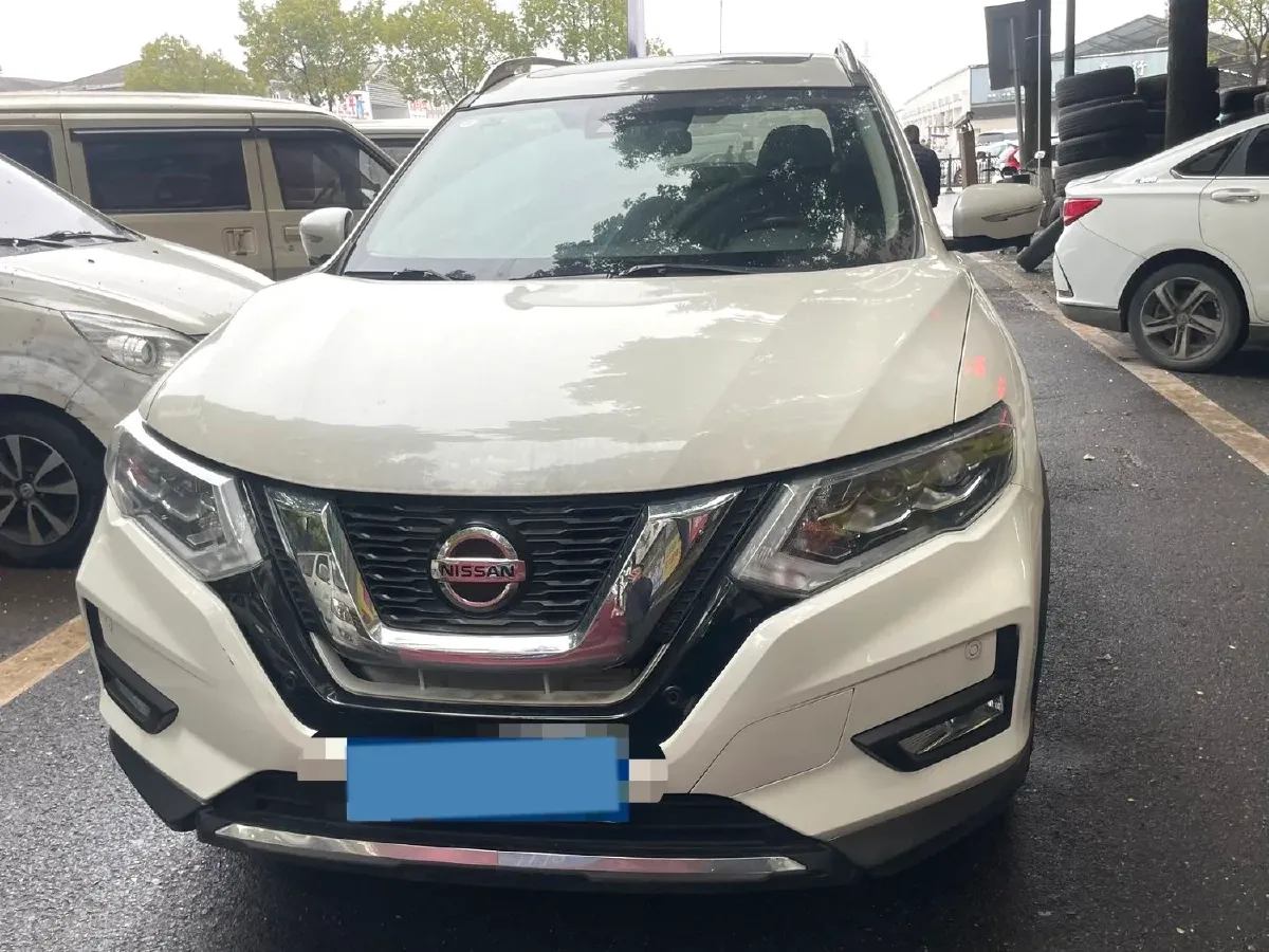 2021 Nissan X-Trail 2.5L 181HP L4 CVT,autocango,china used car exporter,china ev exporter,chinese used car exporter,chinese used ev exporter
