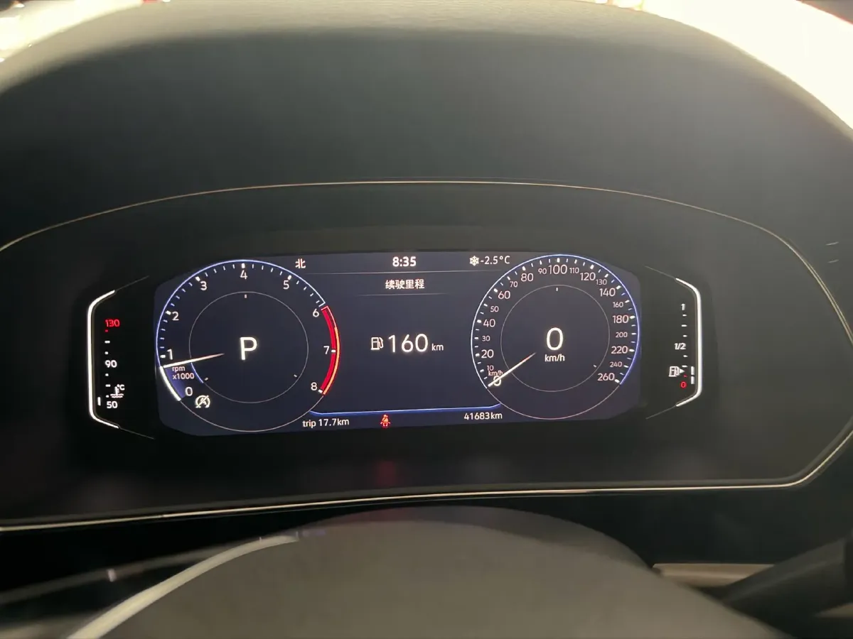 2021 Volkswagen Passat 2.0T 186HP L4 7DCT,autocango,china used car exporter,china ev exporter,chinese used car exporter,chinese used ev exporter