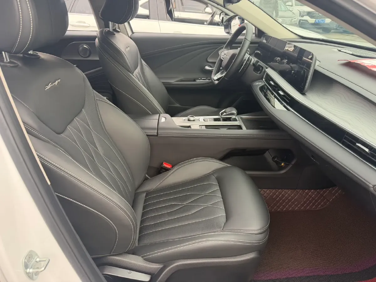 2022 Chery Arrizo 8 1.6T 197HP L4 7DCT,autocango,china used car exporter,china ev exporter,chinese used car exporter,chinese used ev exporter