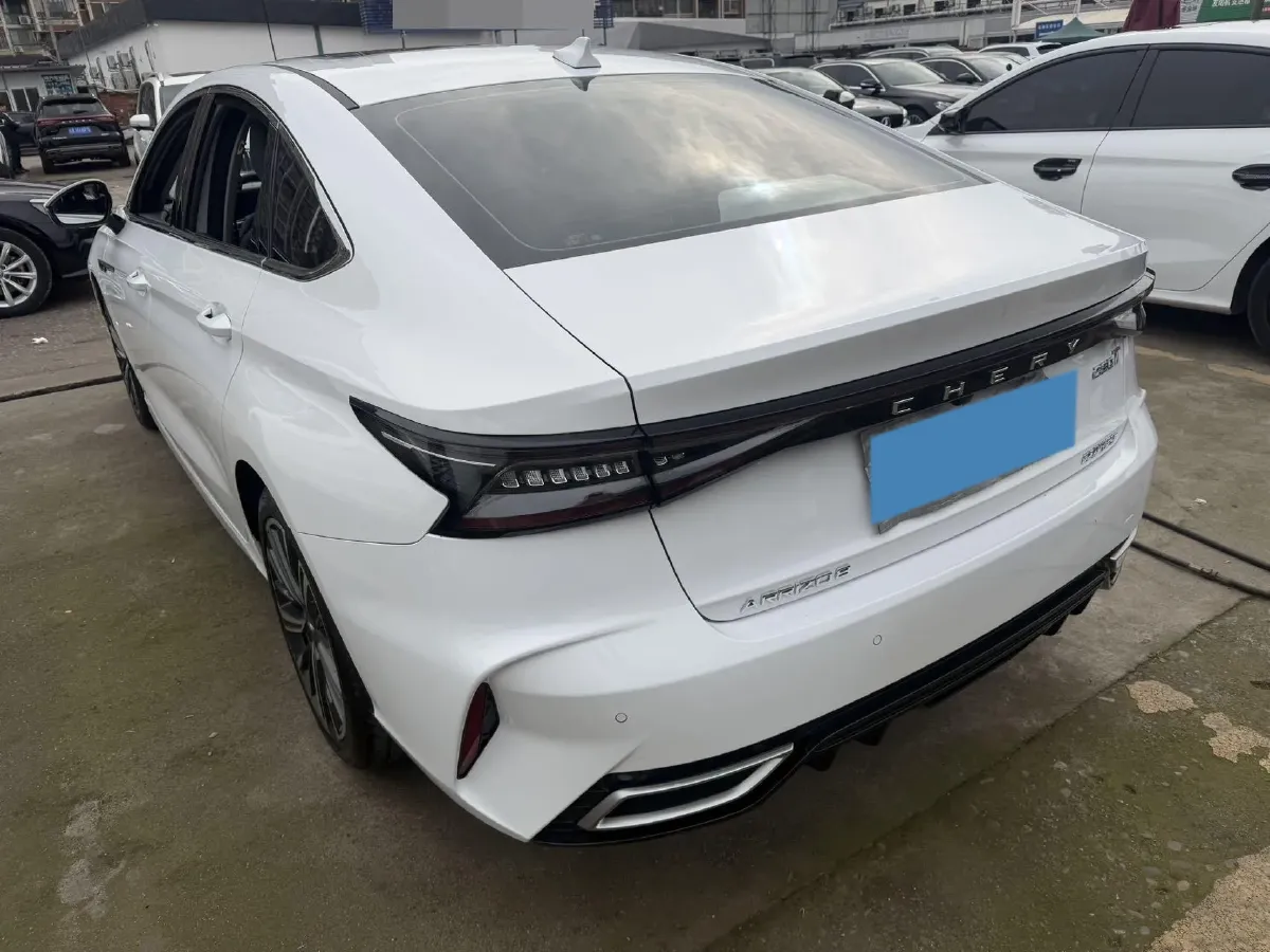 2022 Chery Arrizo 8 1.6T 197HP L4 7DCT,autocango,china used car exporter,china ev exporter,chinese used car exporter,chinese used ev exporter