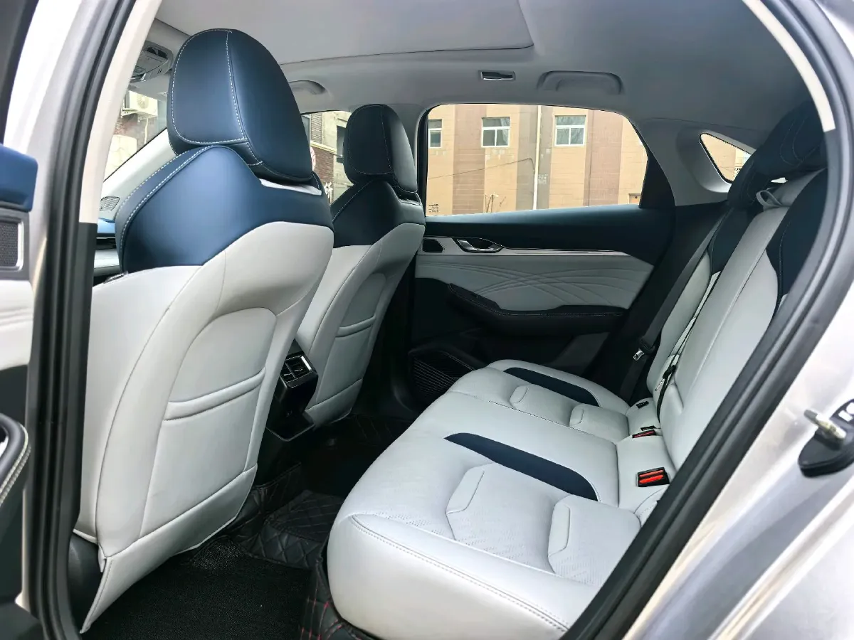 2023 Geely Preface 2.0T 190HP L4 7DCT,autocango,china used car exporter,china ev exporter,chinese used car exporter,chinese used ev exporter