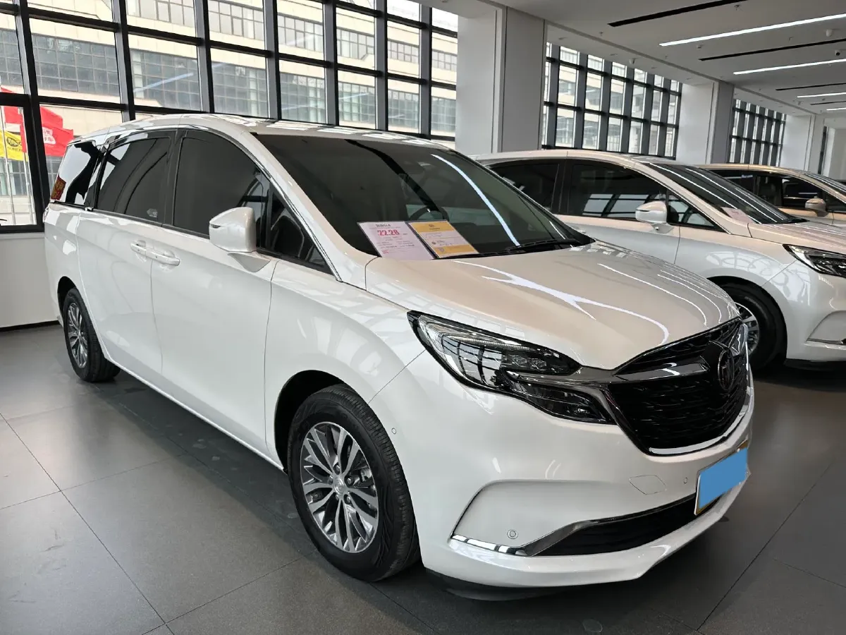 2022 Buick GL8 2.0T 237HP L4 9AT,autocango,china used car exporter,china ev exporter,chinese used car exporter,chinese used ev exporter