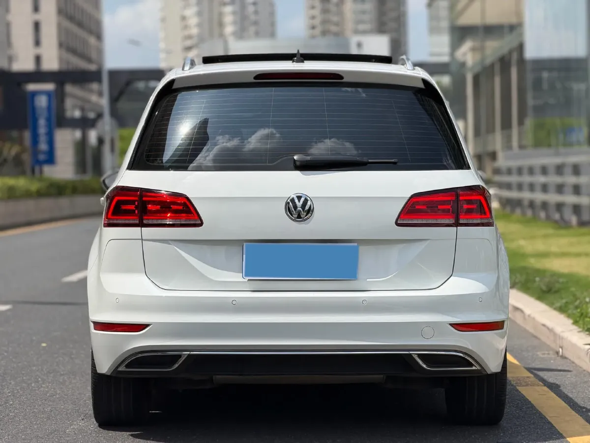 2019 Volkswagen Passat 1.4T 150HP L4 7DCT,autocango,china used car exporter,china ev exporter,chinese used car exporter,chinese used ev exporter