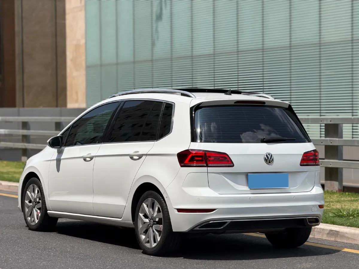 2019 Volkswagen Passat 1.4T 150HP L4 7DCT,autocango,china used car exporter,china ev exporter,chinese used car exporter,chinese used ev exporter