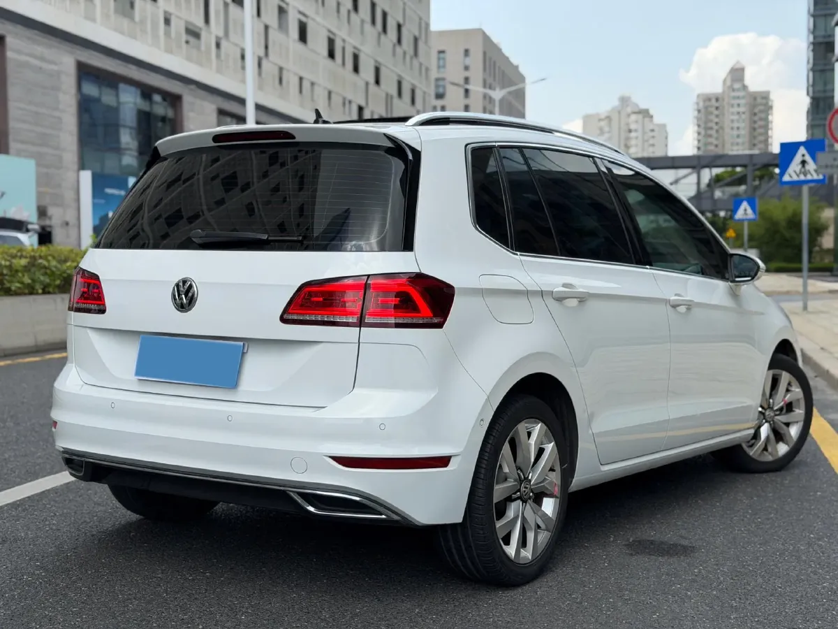 2019 Volkswagen Passat 1.4T 150HP L4 7DCT,autocango,china used car exporter,china ev exporter,chinese used car exporter,chinese used ev exporter