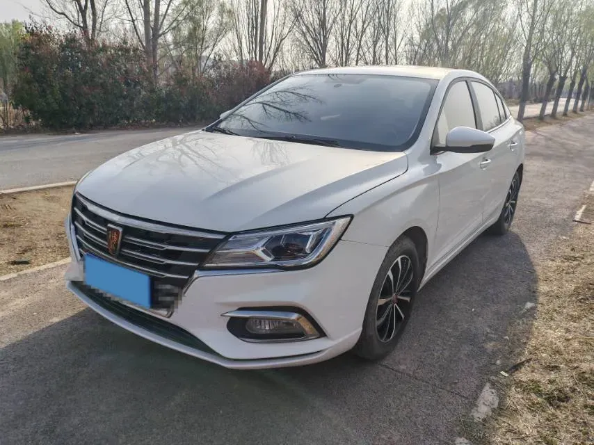 2019 Roewe i5 1.5L 120HP L4 5MT,autocango,china used car exporter,china ev exporter,chinese used car exporter,chinese used ev exporter