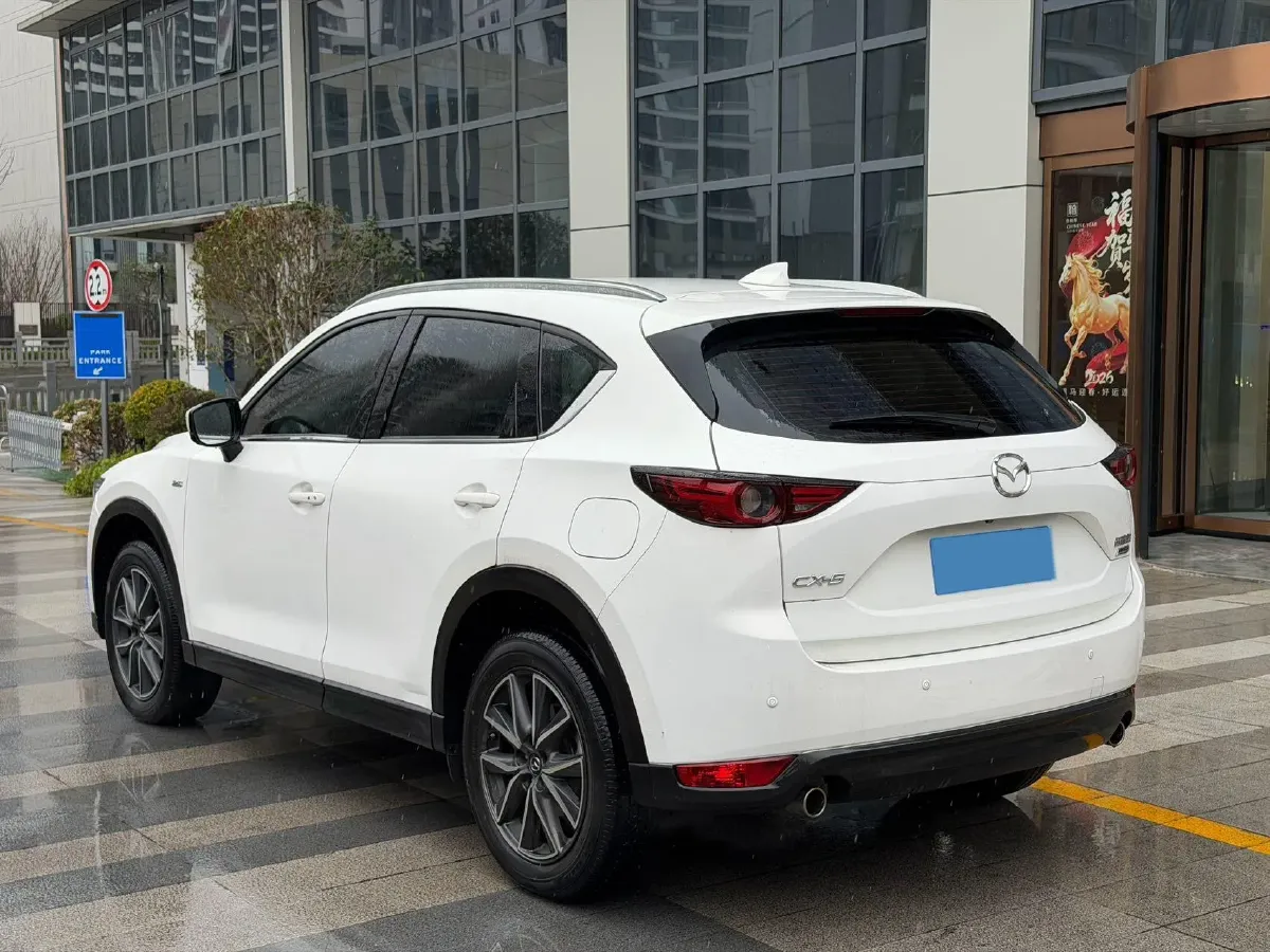 2017 Mazda CX-5 2.5L 196HP L4 6AT,autocango,china used car exporter,china ev exporter,chinese used car exporter,chinese used ev exporter