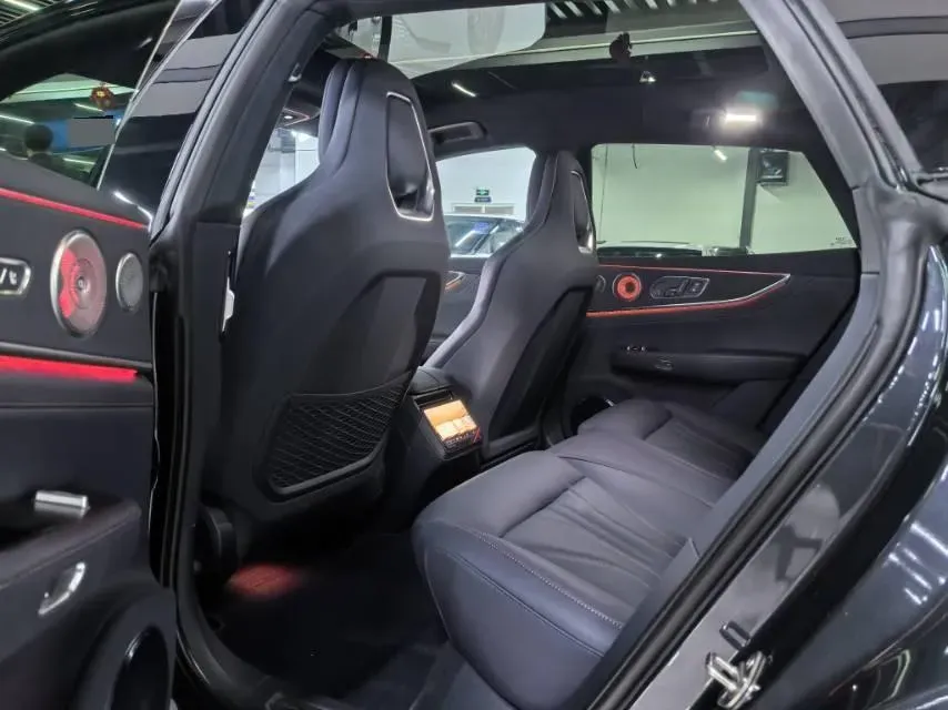 2026 Zeekr 001 BEV,autocango,china used car exporter,china ev exporter,chinese used car exporter,chinese used ev exporter