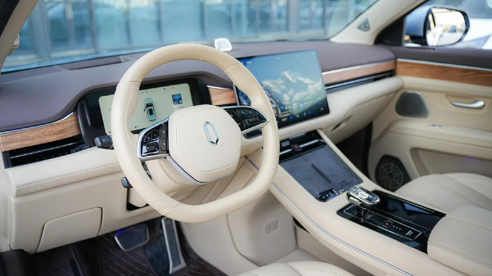 2024 Ford Transit 2.0T 143HP L4 9AT,autocango,china used car exporter,china ev exporter,chinese used car exporter,chinese used ev exporter