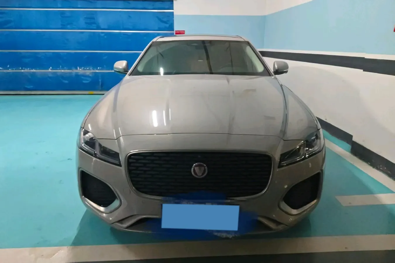 2024 Jaguar XFL 2.0T 250HP L4 8AT,autocango,china used car exporter,china ev exporter,chinese used car exporter,chinese used ev exporter