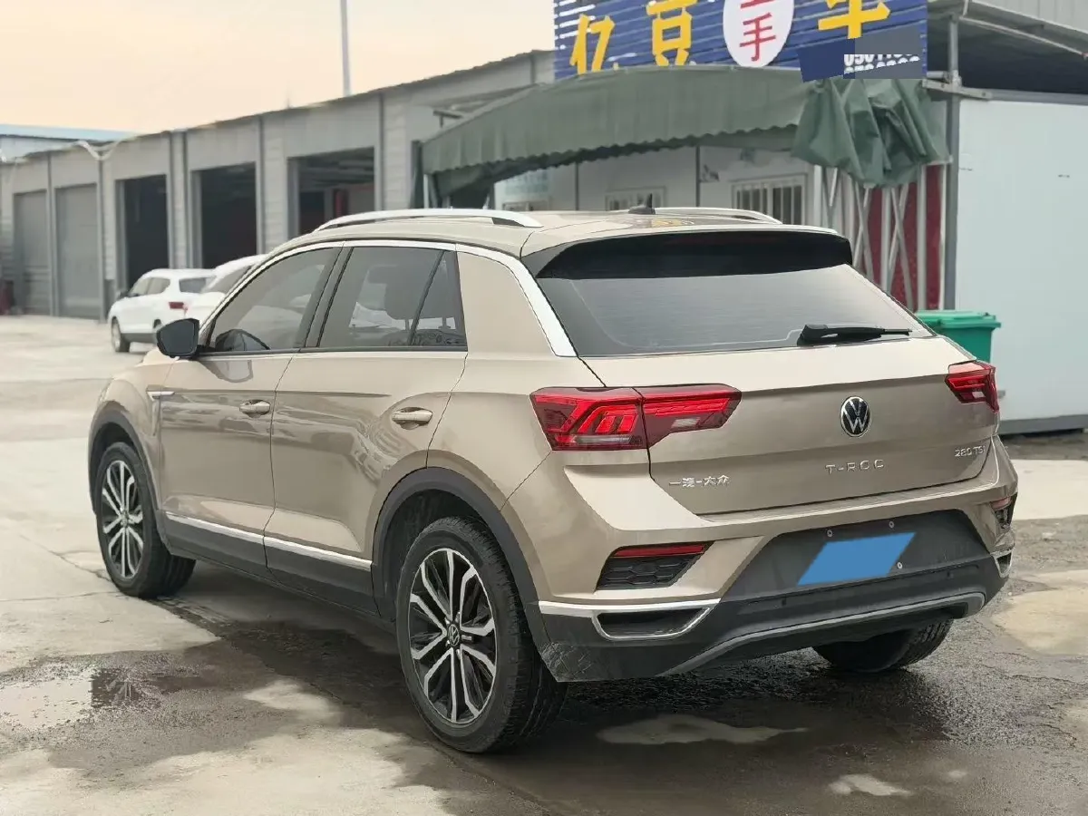 2020 Volkswagen T-Roc 1.4T 150HP L4 7DCT,autocango,china used car exporter,china ev exporter,chinese used car exporter,chinese used ev exporter