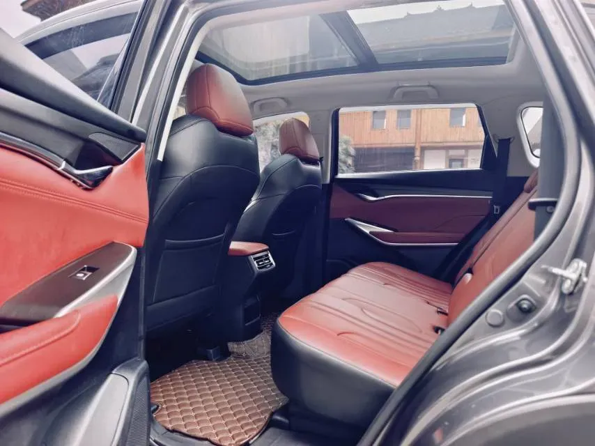 2021 ChangAn CS75 Plus 1.5T 178HP L4 6AT,autocango,china used car exporter,china ev exporter,chinese used car exporter,chinese used ev exporter