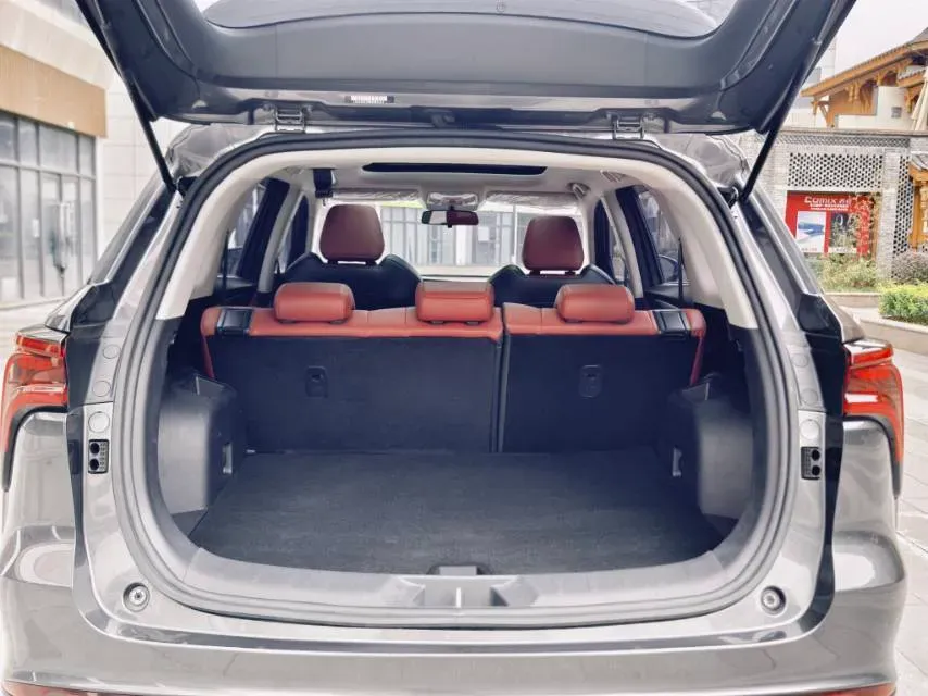 2021 ChangAn CS75 Plus 1.5T 178HP L4 6AT,autocango,china used car exporter,china ev exporter,chinese used car exporter,chinese used ev exporter