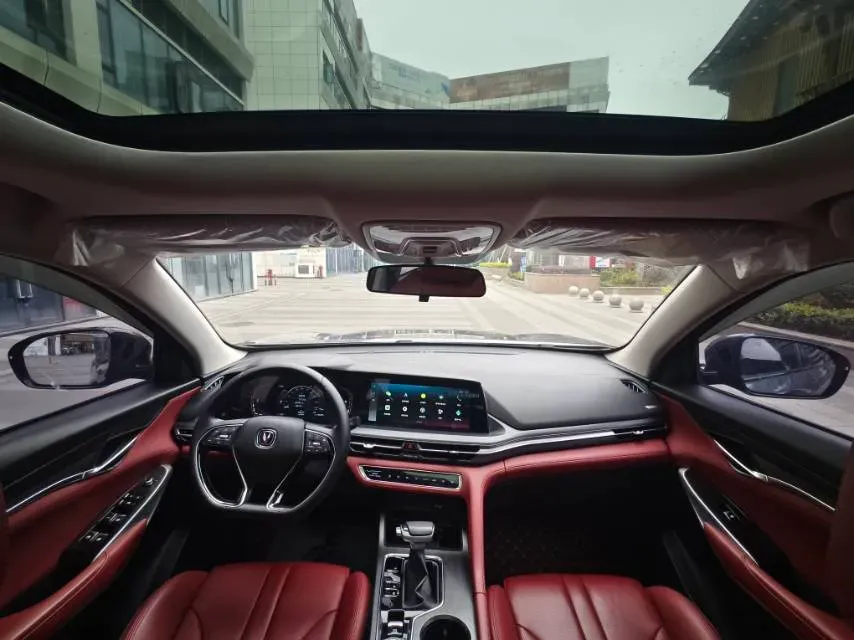 2021 ChangAn CS75 Plus 1.5T 178HP L4 6AT,autocango,china used car exporter,china ev exporter,chinese used car exporter,chinese used ev exporter