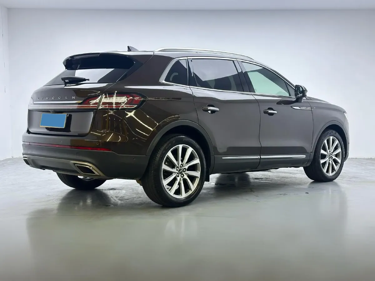 2019 Lincoln Nautilus 2.0T 235HP L4 8AT,autocango,china used car exporter,china ev exporter,chinese used car exporter,chinese used ev exporter