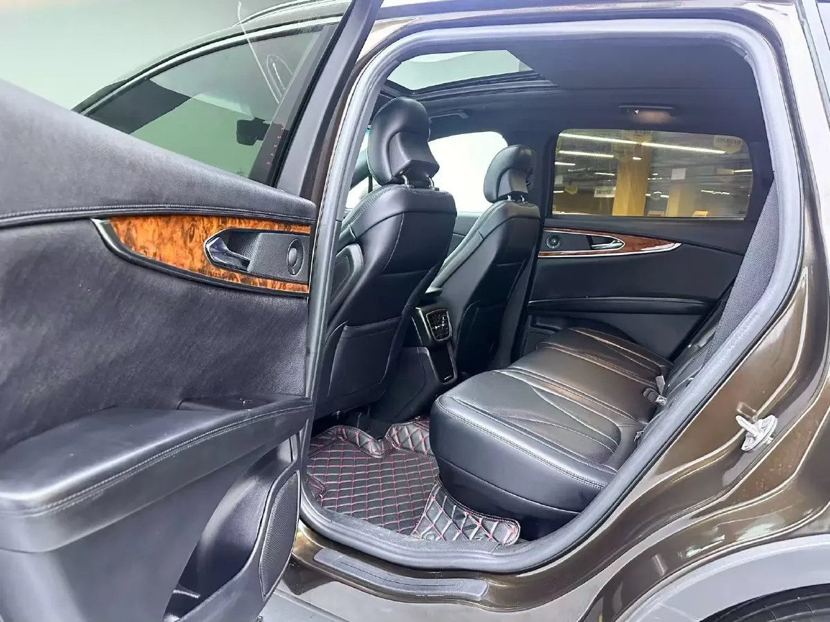 2019 Lincoln Nautilus 2.0T 235HP L4 8AT,autocango,china used car exporter,china ev exporter,chinese used car exporter,chinese used ev exporter