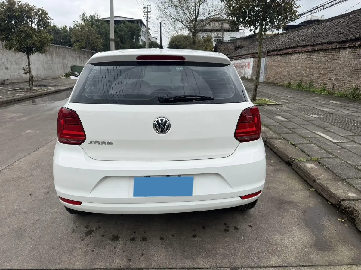 2016 Volkswagen Polo 1.4L 90HP L4 6AT,autocango,china used car exporter,china ev exporter,chinese used car exporter,chinese used ev exporter