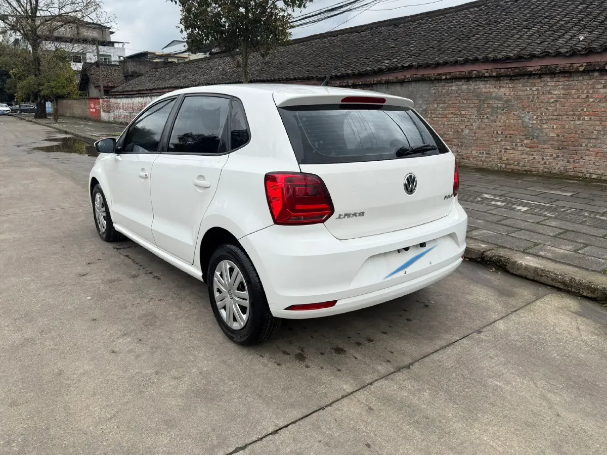 2016 Volkswagen Polo 1.4L 90HP L4 6AT,autocango,china used car exporter,china ev exporter,chinese used car exporter,chinese used ev exporter