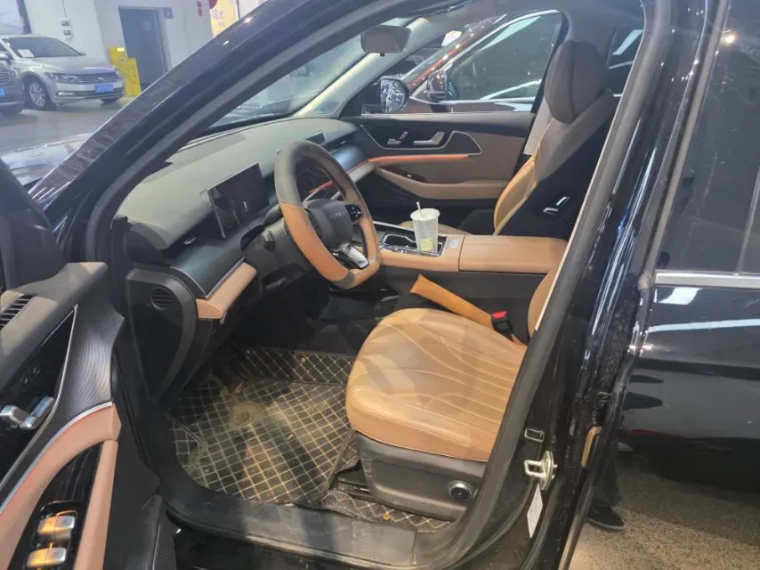 2024 Chery Tiggo8L 2.0T 254HP L4 8AT,autocango,china used car exporter,china ev exporter,chinese used car exporter,chinese used ev exporter