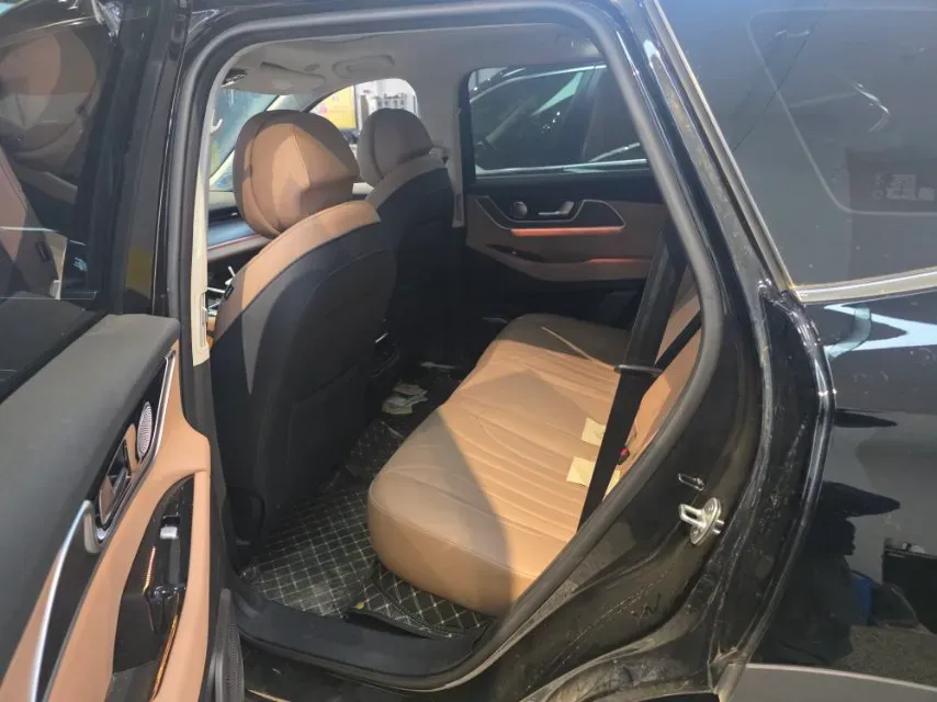 2024 Chery Tiggo8L 2.0T 254HP L4 8AT,autocango,china used car exporter,china ev exporter,chinese used car exporter,chinese used ev exporter