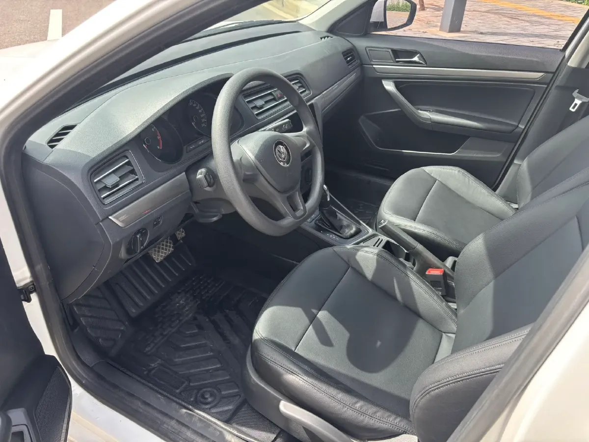 2019 ChangAn Eado XT 1.6L 128HP L4 6AT,autocango,china used car exporter,china ev exporter,chinese used car exporter,chinese used ev exporter