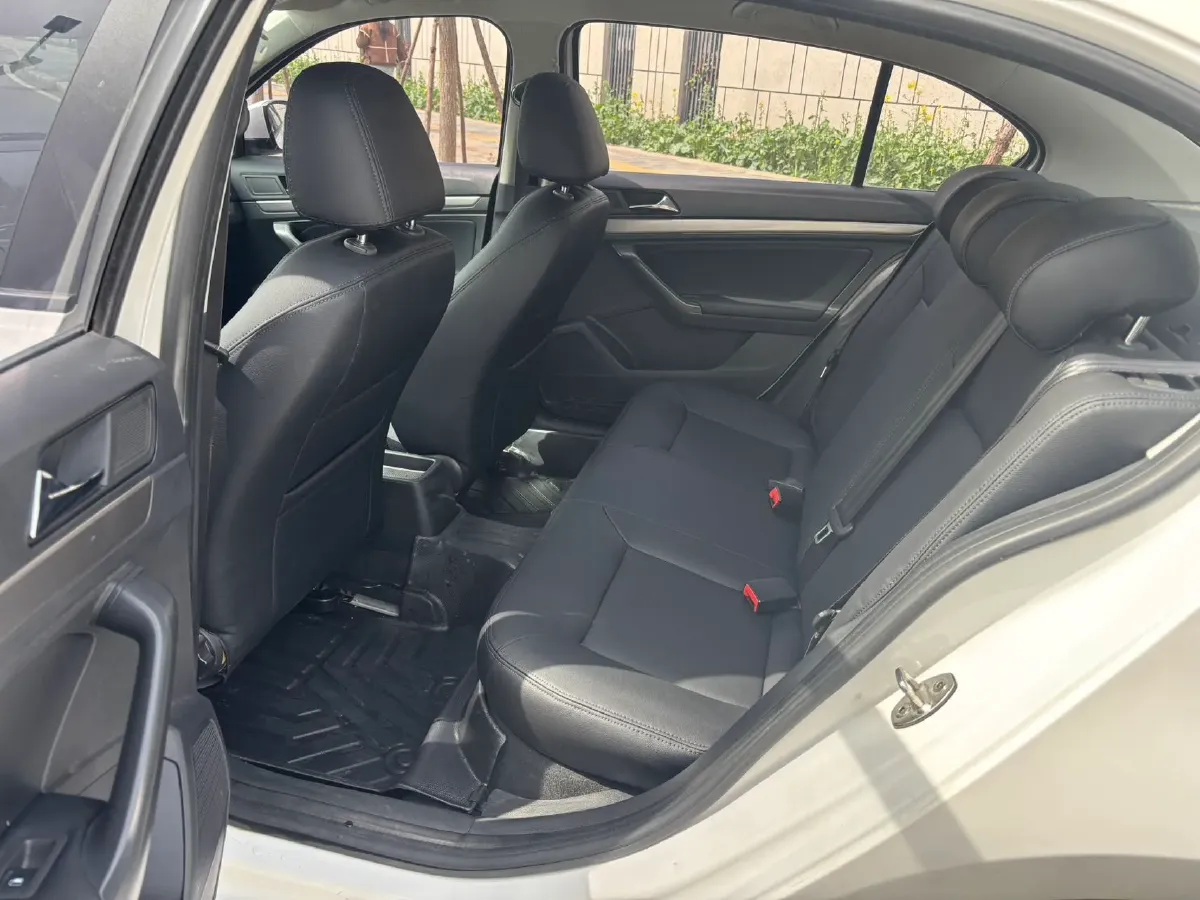 2019 ChangAn Eado XT 1.6L 128HP L4 6AT,autocango,china used car exporter,china ev exporter,chinese used car exporter,chinese used ev exporter