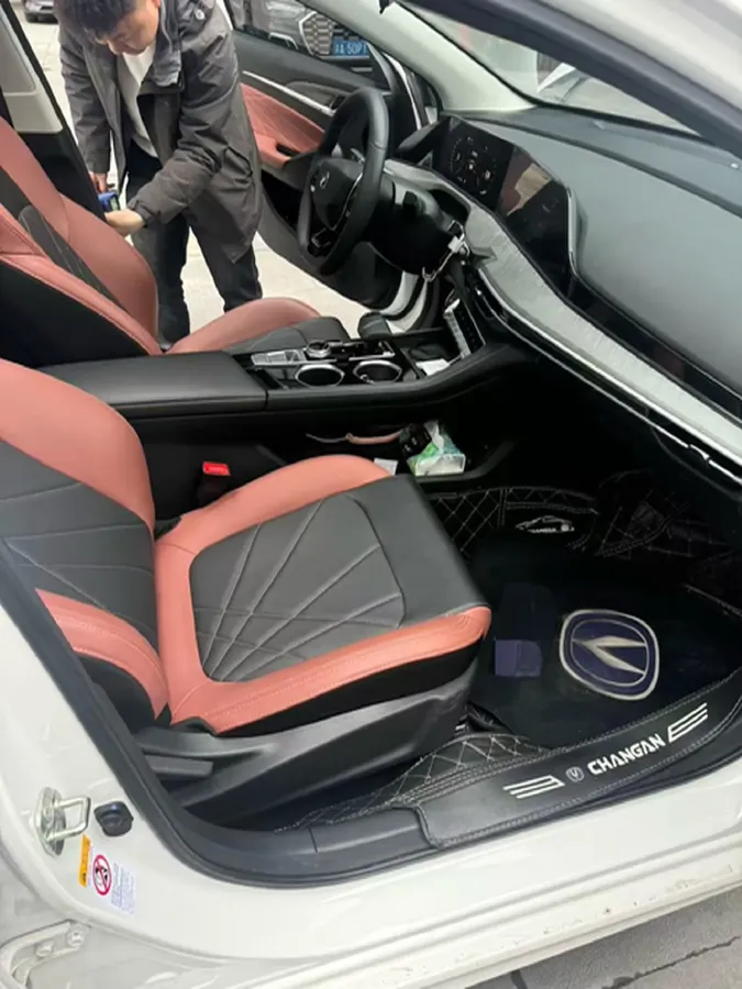 2021 ChangAn Eado 1.4T 160HP L4 7DCT,autocango,china used car exporter,china ev exporter,chinese used car exporter,chinese used ev exporter