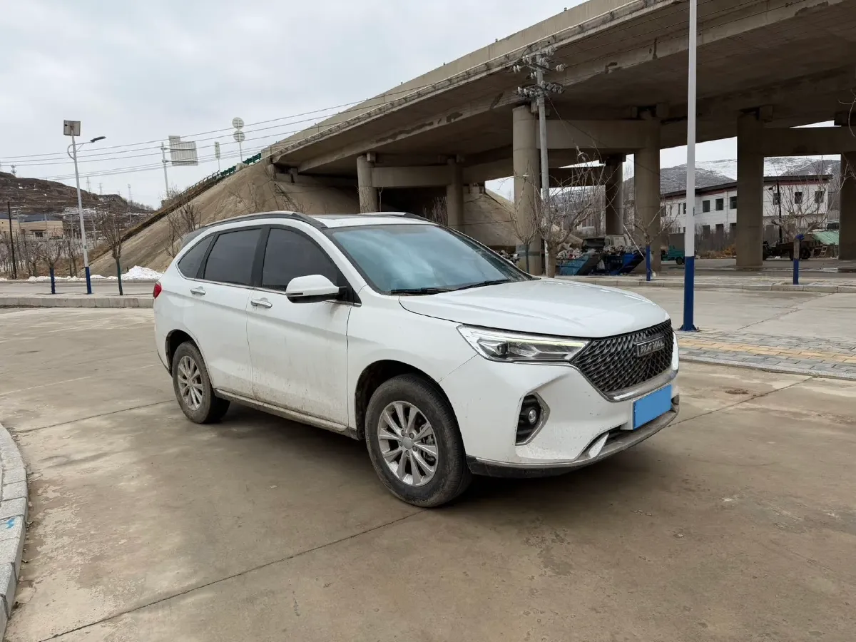 2021 Haval M6 1.5T 150HP L4 7DCT,autocango,china used car exporter,china ev exporter,chinese used car exporter,chinese used ev exporter