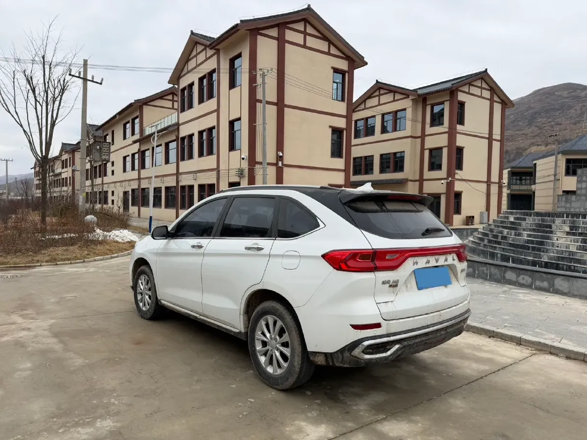 2021 Haval M6 1.5T 150HP L4 7DCT,autocango,china used car exporter,china ev exporter,chinese used car exporter,chinese used ev exporter