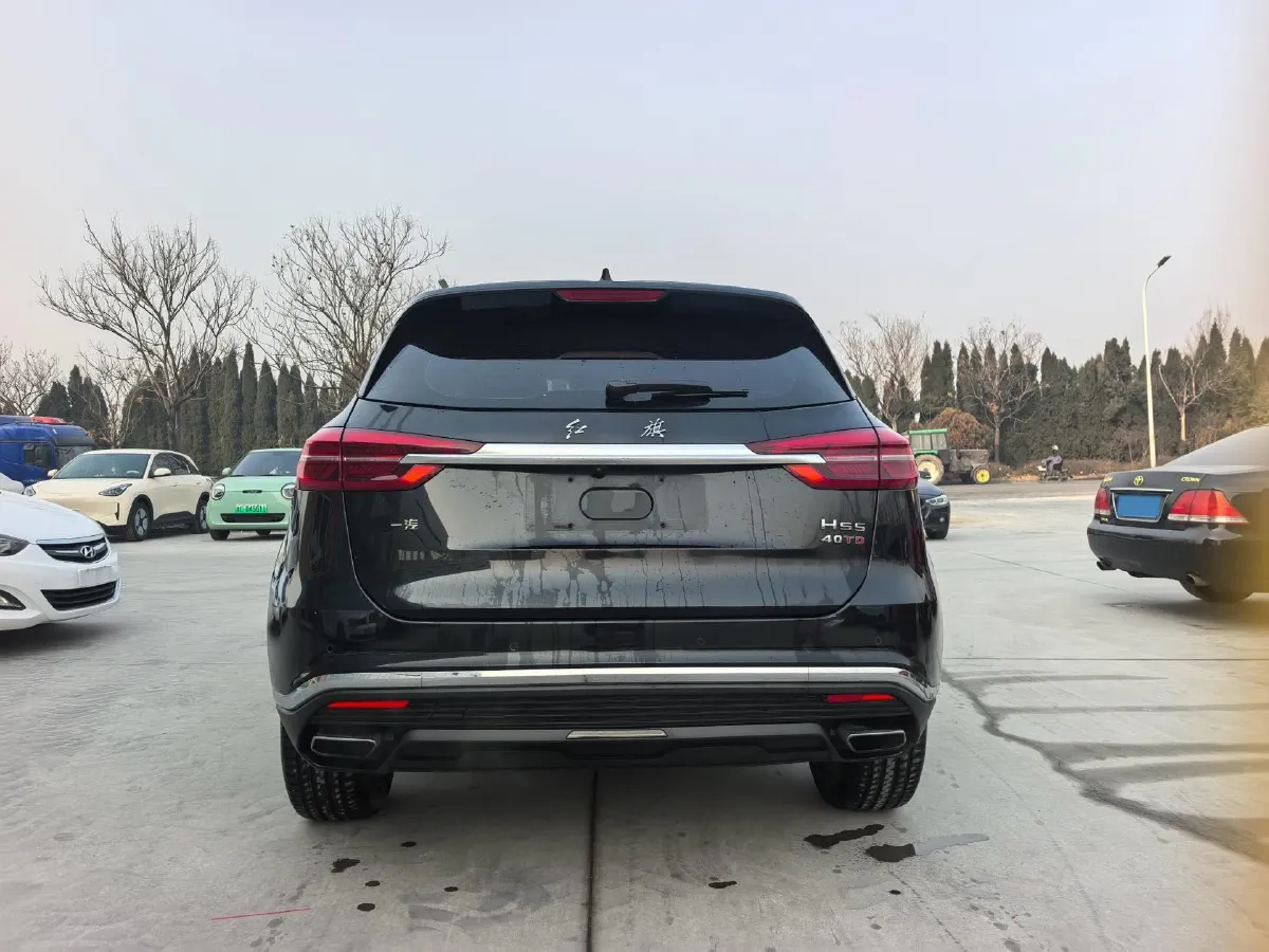2022 HongQi HS5 2.0T 224HP L4 6AT,autocango,china used car exporter,china ev exporter,chinese used car exporter,chinese used ev exporter