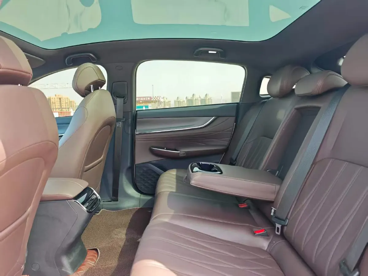 2025 ChangAn QiYuan A07 REEV 98HP REEV 28.4KWH,autocango,china used car exporter,china ev exporter,chinese used car exporter,chinese used ev exporter