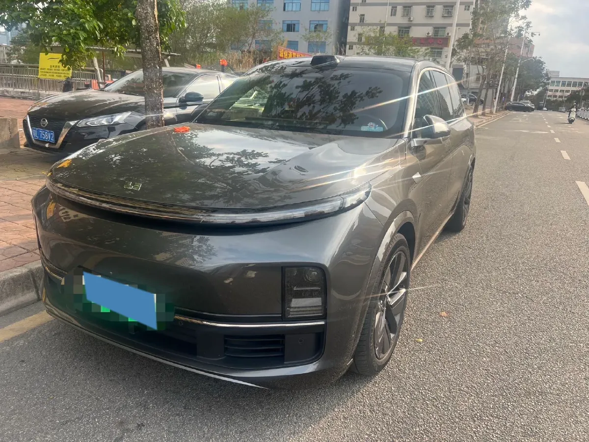2022 Li L9 Range Extended 154HP REEV 42.6KWH,autocango,china used car exporter,china ev exporter,chinese used car exporter,chinese used ev exporter
