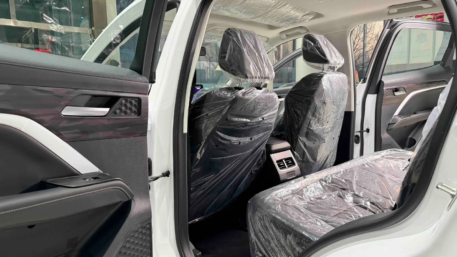 2025 Haval H6 1.5T 150HP L4 7DCT,autocango,china used car exporter,china ev exporter,chinese used car exporter,chinese used ev exporter