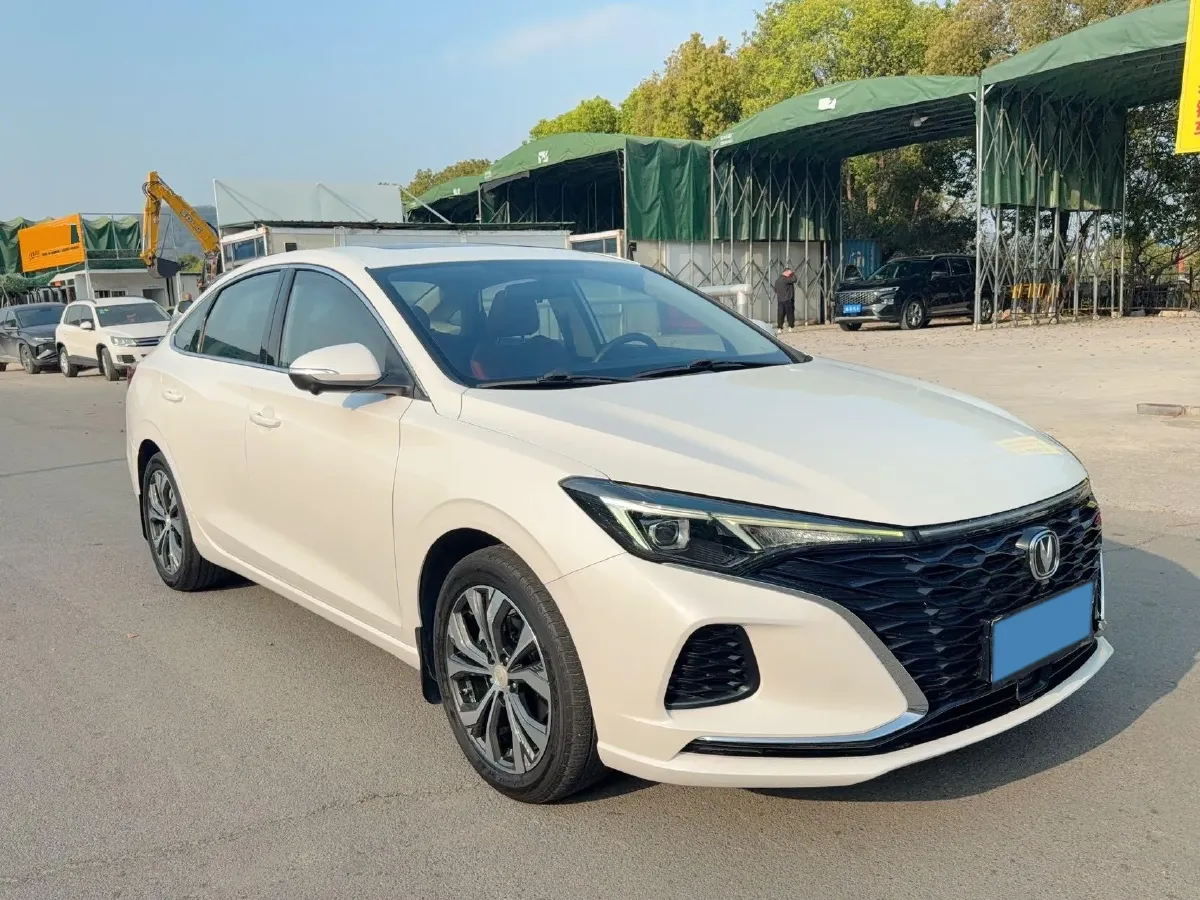 2021 ChangAn Eado 1.4T 160HP L4 7DCT,autocango,china used car exporter,china ev exporter,chinese used car exporter,chinese used ev exporter