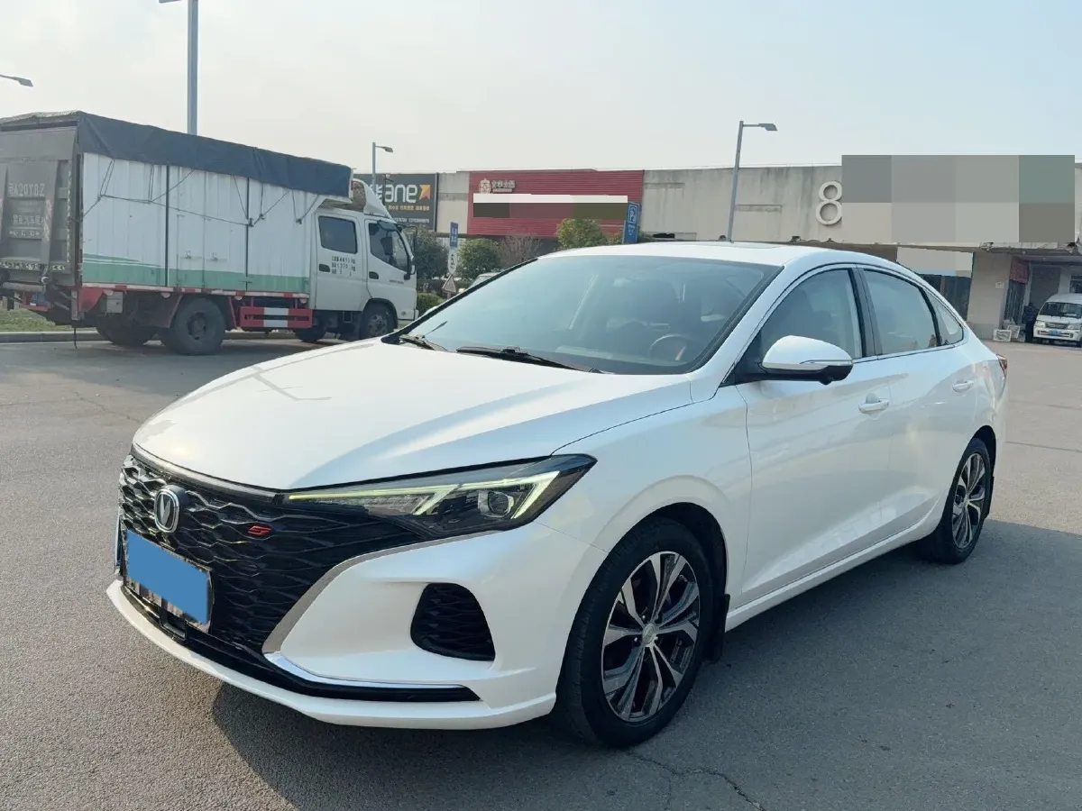 2021 ChangAn Eado 1.4T 160HP L4 7DCT,autocango,china used car exporter,china ev exporter,chinese used car exporter,chinese used ev exporter
