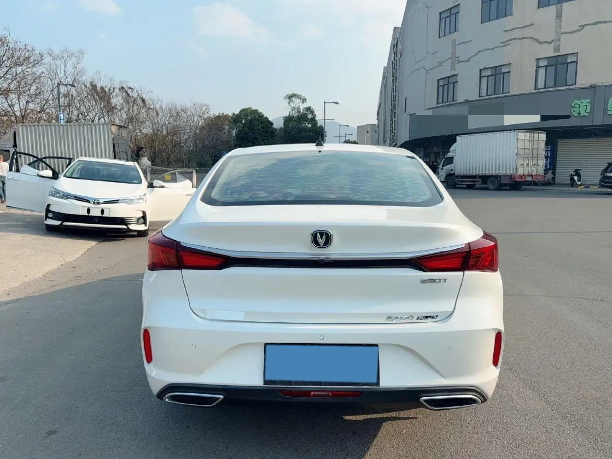 2021 ChangAn Eado 1.4T 160HP L4 7DCT,autocango,china used car exporter,china ev exporter,chinese used car exporter,chinese used ev exporter