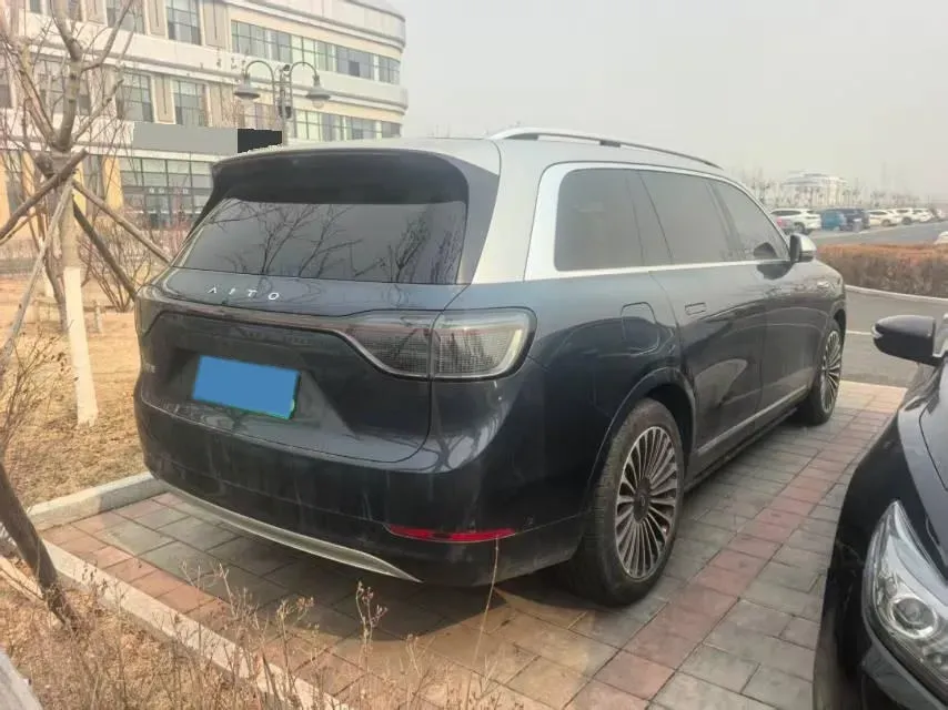 2024 AITO AITO M9 1.5T 152HP L4 REEV 42KWH,autocango,china used car exporter,china ev exporter,chinese used car exporter,chinese used ev exporter