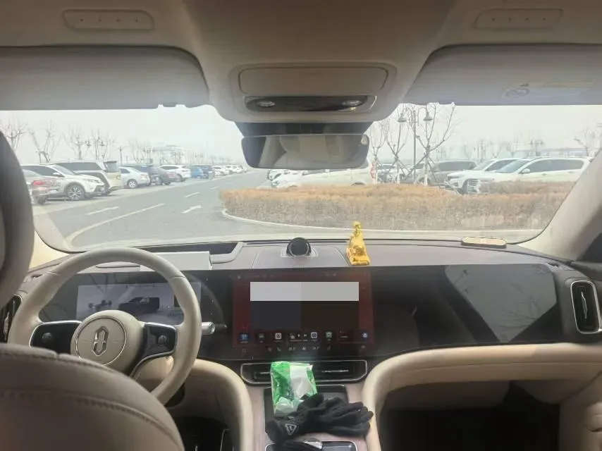 2024 AITO AITO M9 1.5T 152HP L4 REEV 42KWH,autocango,china used car exporter,china ev exporter,chinese used car exporter,chinese used ev exporter