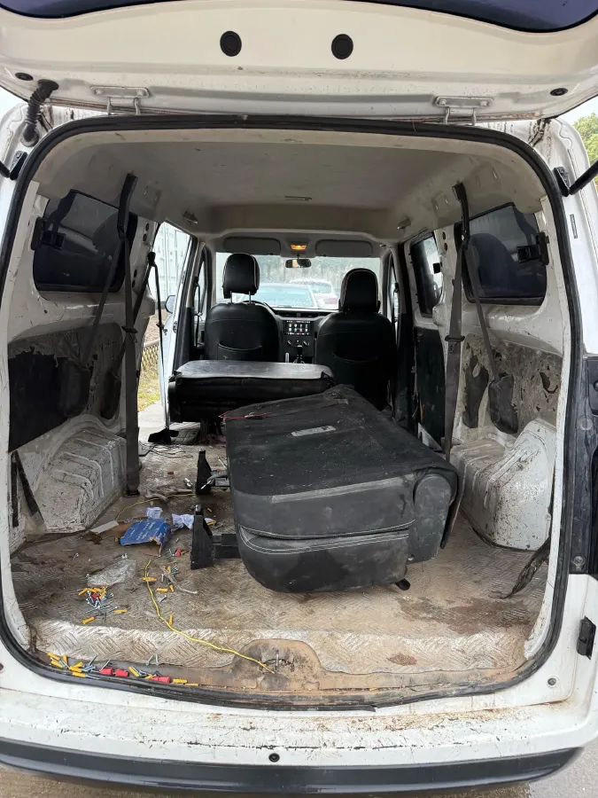 2022 WuLing ZhengChen 2.0L 136HP L4 6MT,autocango,china used car exporter,china ev exporter,chinese used car exporter,chinese used ev exporter