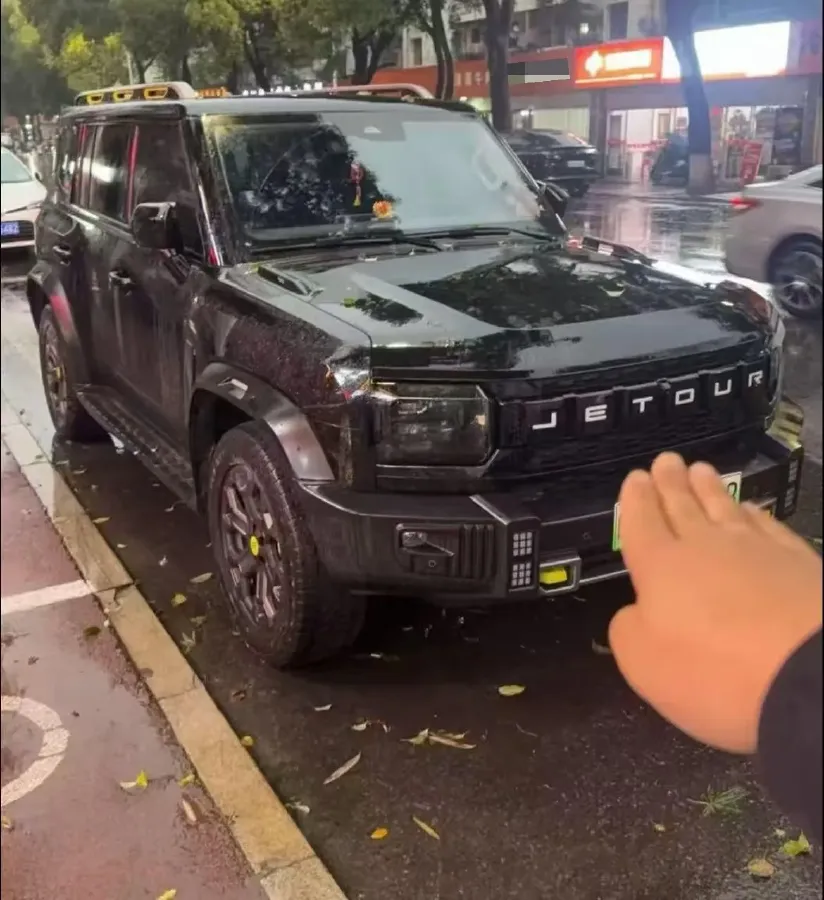 2024 Jetour ShanHai TravellerC-DM 1.5T 156HP L4 3DHT PHEV 43.24KWH,autocango,china used car exporter,china ev exporter,chinese used car exporter,chinese used ev exporter