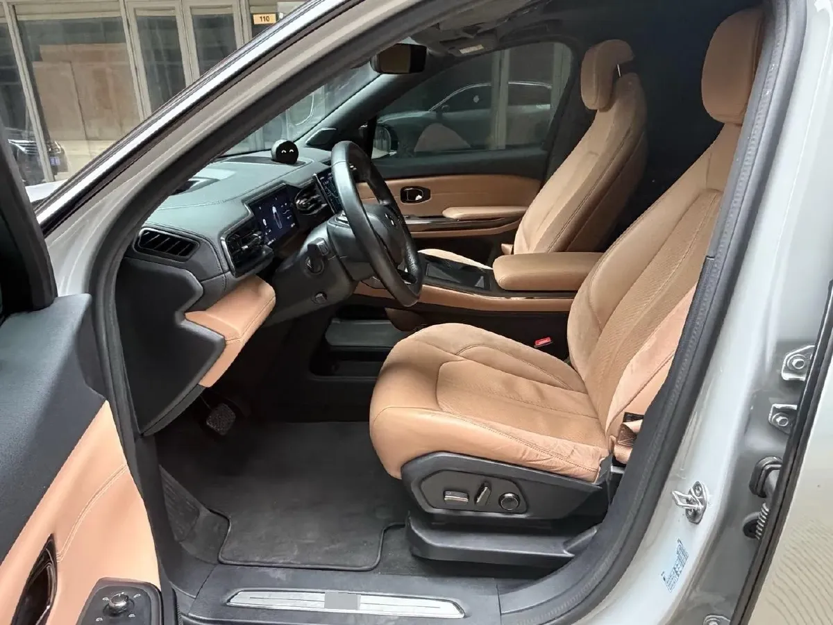 2020 NIO ES6 BEV 70KWH,autocango,china used car exporter,china ev exporter,chinese used car exporter,chinese used ev exporter