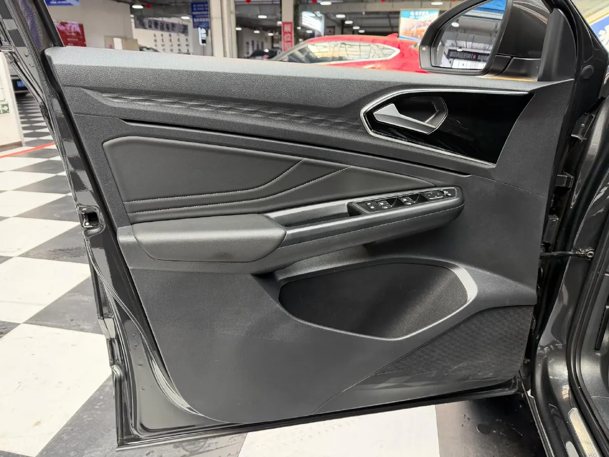 2022 Jetta VS7 1.4T 150HP L4 6AT,autocango,china used car exporter,china ev exporter,chinese used car exporter,chinese used ev exporter