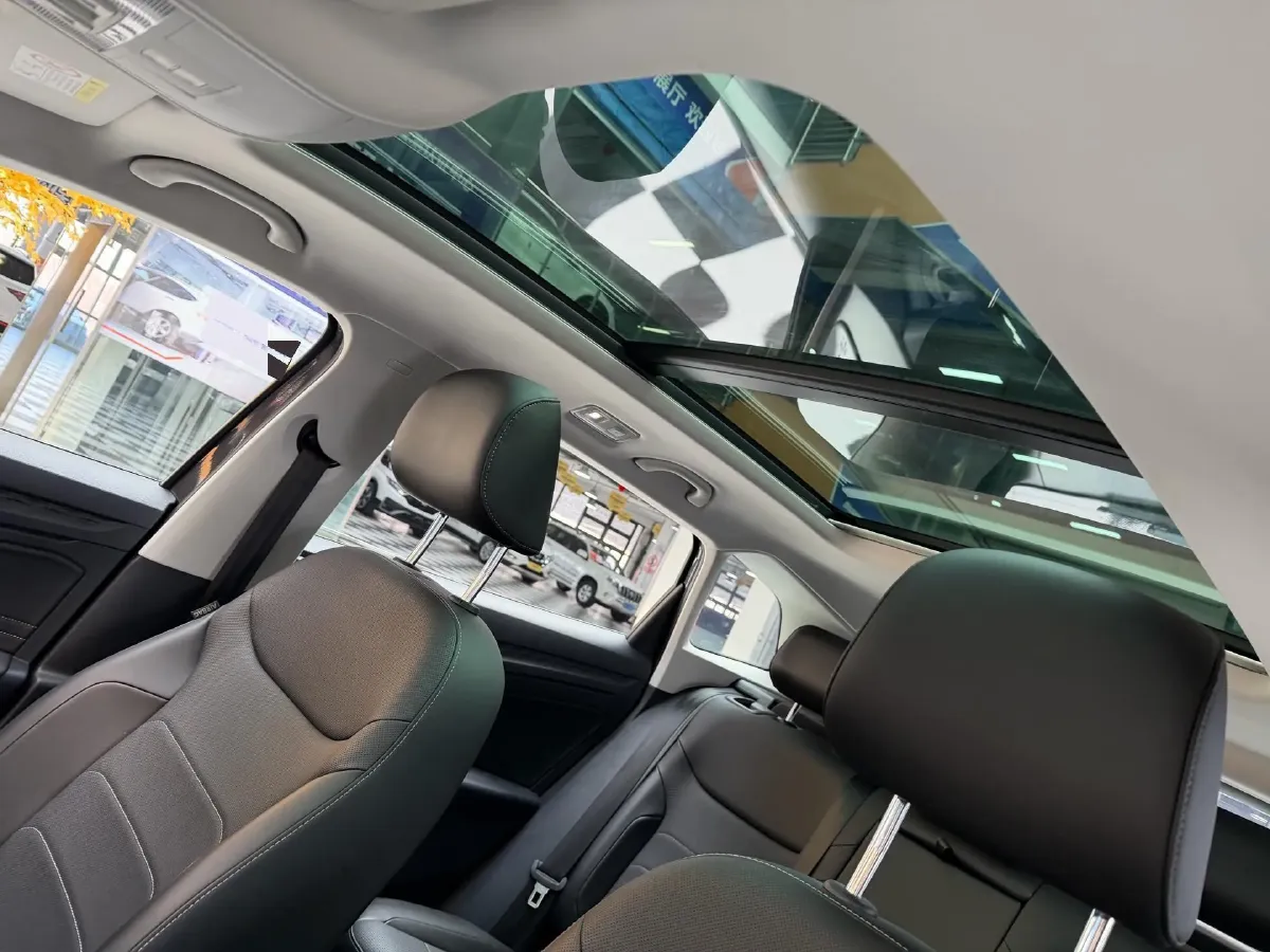 2022 Jetta VS7 1.4T 150HP L4 6AT,autocango,china used car exporter,china ev exporter,chinese used car exporter,chinese used ev exporter