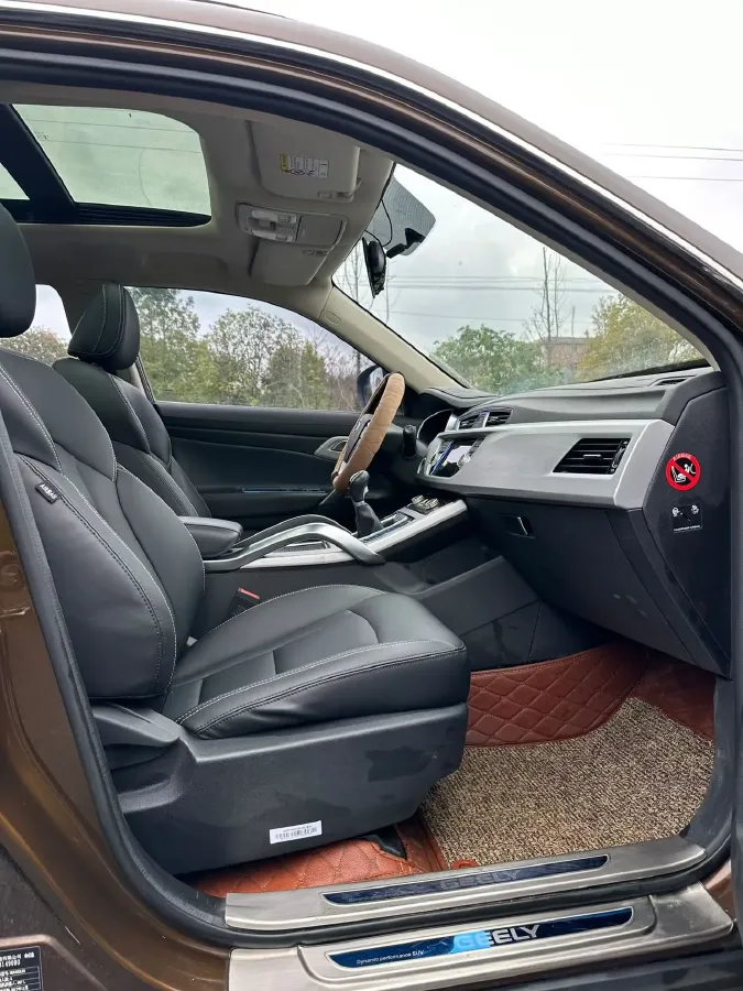 2016 Geely Azkarra 2.0L 141HP L4 6MT,autocango,china used car exporter,china ev exporter,chinese used car exporter,chinese used ev exporter