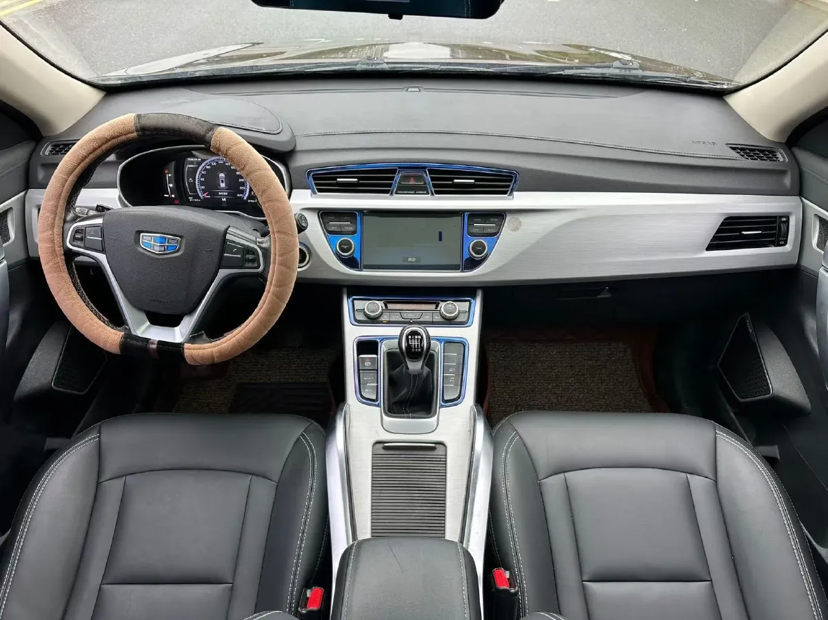 2016 Geely Azkarra 2.0L 141HP L4 6MT,autocango,china used car exporter,china ev exporter,chinese used car exporter,chinese used ev exporter