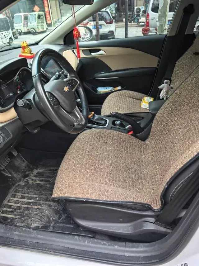 2021 Chevrolet Monza 1.5L 113HP L4 6AT,autocango,china used car exporter,china ev exporter,chinese used car exporter,chinese used ev exporter