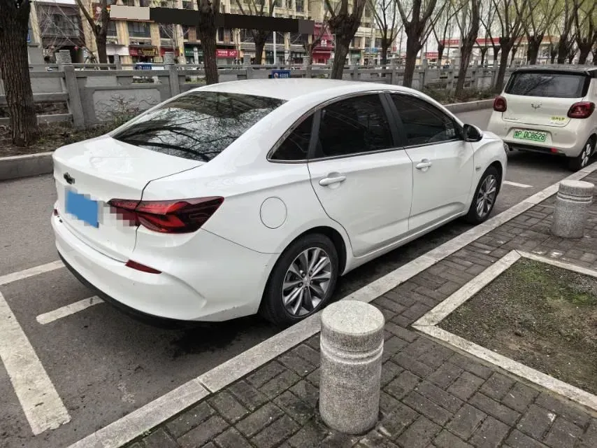 2021 Chevrolet Monza 1.5L 113HP L4 6AT,autocango,china used car exporter,china ev exporter,chinese used car exporter,chinese used ev exporter