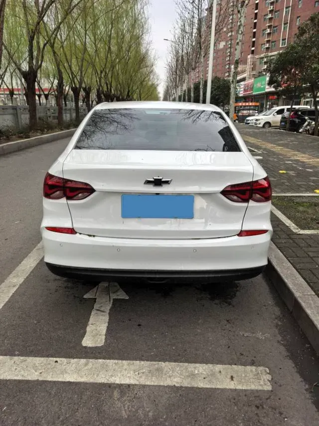 2021 Chevrolet Monza 1.5L 113HP L4 6AT,autocango,china used car exporter,china ev exporter,chinese used car exporter,chinese used ev exporter