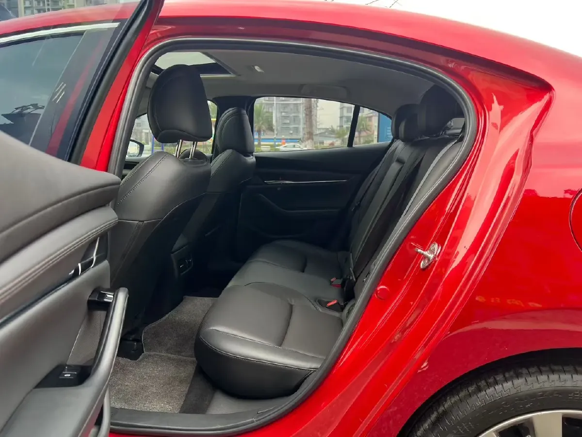 2021 Mazda 3 Axela 2.0L 158HP L4 6AT,autocango,china used car exporter,china ev exporter,chinese used car exporter,chinese used ev exporter